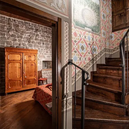 Medieval Tower Lungarno Your Wedding In Tuscany